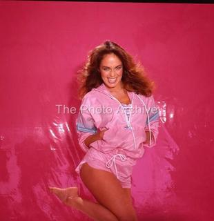 Catherine Bach feet photo thumbnail