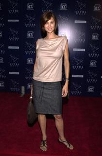 Catherine Bell feet photo thumbnail