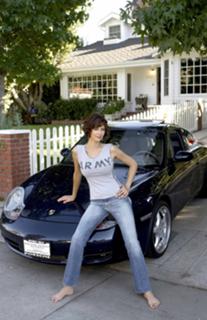 Catherine Bell feet photo thumbnail