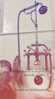 Catherine Bell feet photo thumbnail