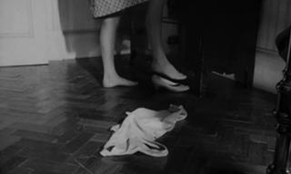 Catherine Deneuve feet photo thumbnail