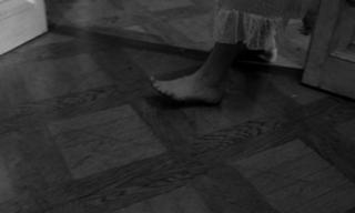 Catherine Deneuve feet photo thumbnail