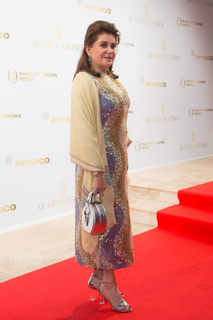 Catherine Deneuve feet photo thumbnail