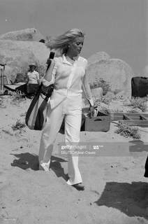 Catherine Deneuve feet photo thumbnail
