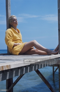 Catherine Deneuve feet photo thumbnail
