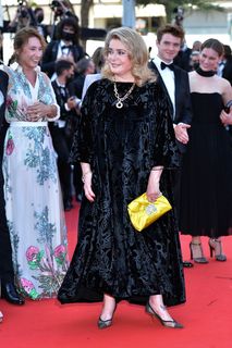 Catherine Deneuve feet photo thumbnail