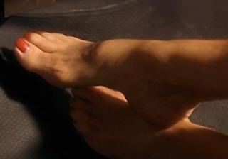 Catherine Deneuve feet photo thumbnail