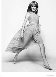 Catherine Deneuve feet photo thumbnail