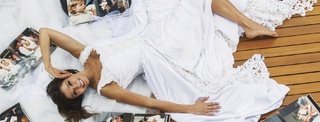 Catherine Fulop feet photo 20