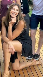 Catherine Fulop feet photo 11