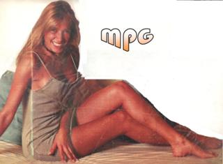 Catherine Fulop feet photo 5