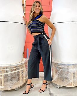 Catherine Fulop feet photo 9