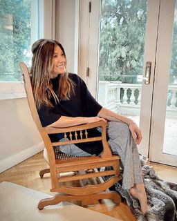 Catherine Fulop feet photo 5