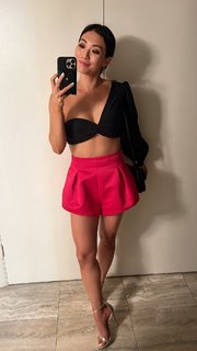 Catherine Haena Kim feet photo 3
