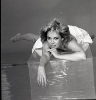 Catherine Hicks feet photo 16