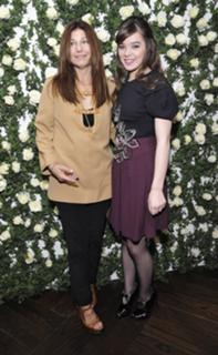 Catherine Keener feet photo thumbnail