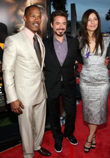 Catherine Keener feet photo thumbnail