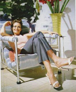 Catherine McCormack feet photo 1