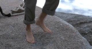 Catherine McCormack feet photo 3