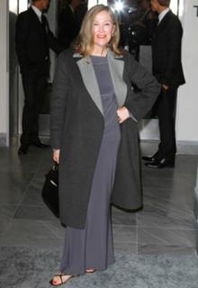 Catherine O'Hara feet photo thumbnail