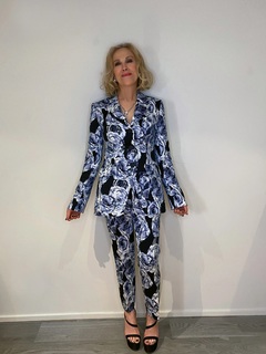 Catherine O'Hara feet photo thumbnail