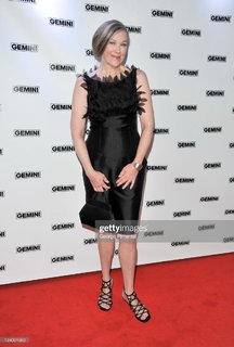 Catherine O'Hara feet photo thumbnail