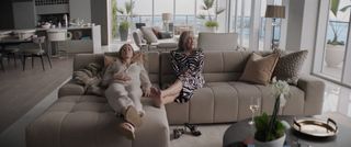 Catherine O'Hara feet photo thumbnail