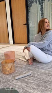 Catherine Paiz feet photo thumbnail