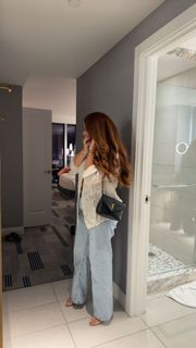 Catherine Paiz feet photo thumbnail