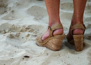Catherine Princess of Wales feet photo thumbnail