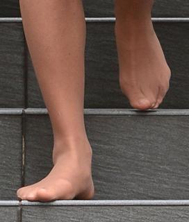 Catherine Princess of Wales feet photo thumbnail