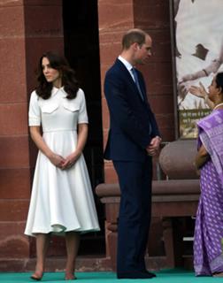 Catherine Princess of Wales feet photo thumbnail