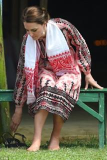Catherine Princess of Wales feet photo thumbnail