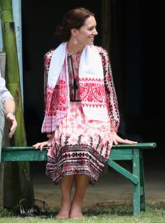 Catherine Princess of Wales feet photo thumbnail