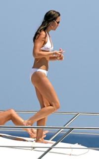 Catherine Princess of Wales feet photo thumbnail