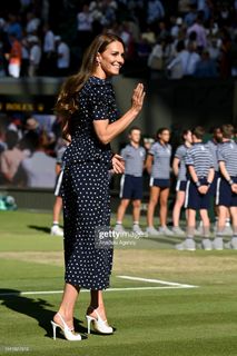 Catherine Princess of Wales feet photo thumbnail