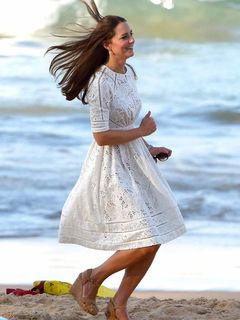 Catherine Princess of Wales feet photo thumbnail