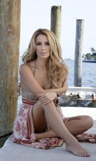 Catherine Siachoque feet photo 14