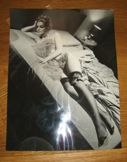 Catherine Spaak feet photo 8