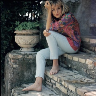 Catherine Spaak feet photo 10