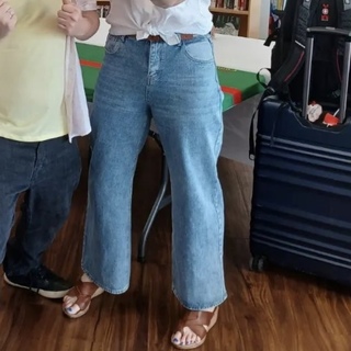 Catherine Sutherland feet photo 9