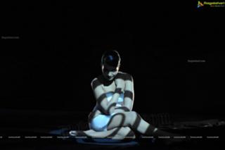 Catherine Tresa feet photo thumbnail