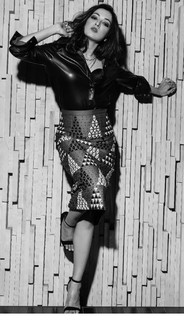 Catherine Tresa feet photo thumbnail