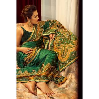 Catherine Tresa feet photo thumbnail