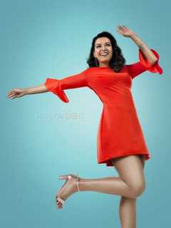 Catherine Tresa feet photo thumbnail