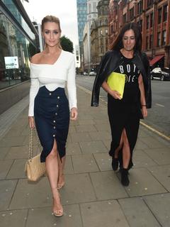 Catherine Tyldesley feet photo thumbnail