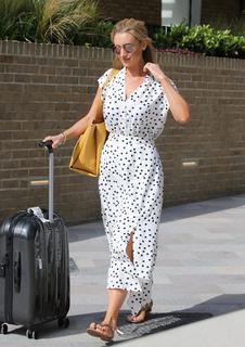 Catherine Tyldesley feet photo thumbnail