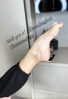 Catherine Tyldesley feet photo thumbnail