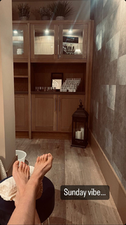 Catherine Tyldesley feet photo thumbnail