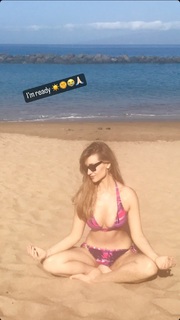 Catherine Tyldesley feet photo thumbnail